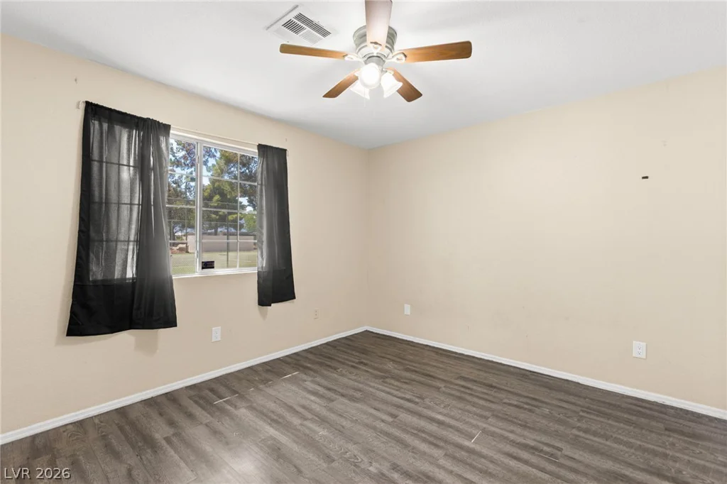 2108 Willowbury, Las Vegas, NV 89108