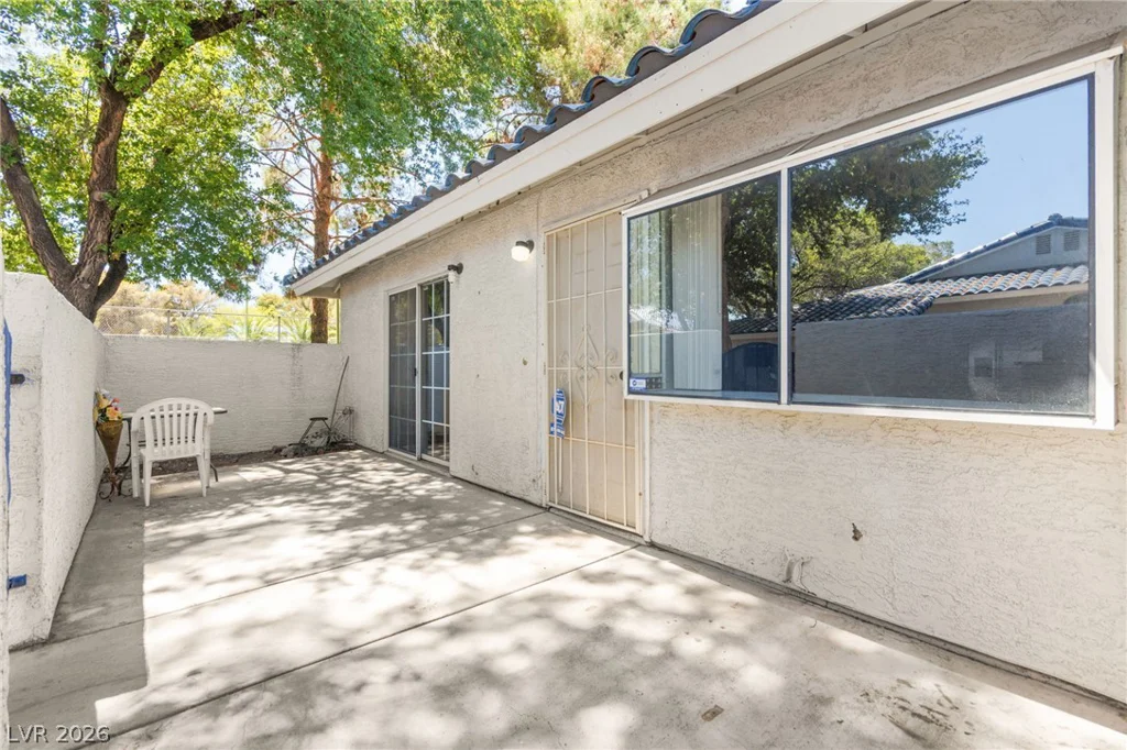 2108 Willowbury, Las Vegas, NV 89108