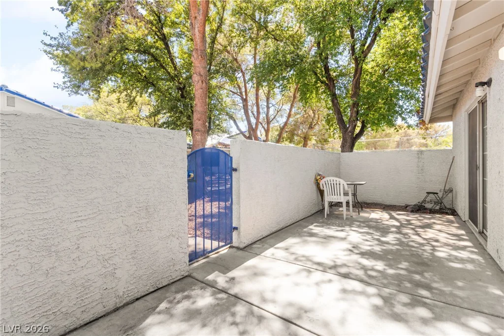 2108 Willowbury, Las Vegas, NV 89108
