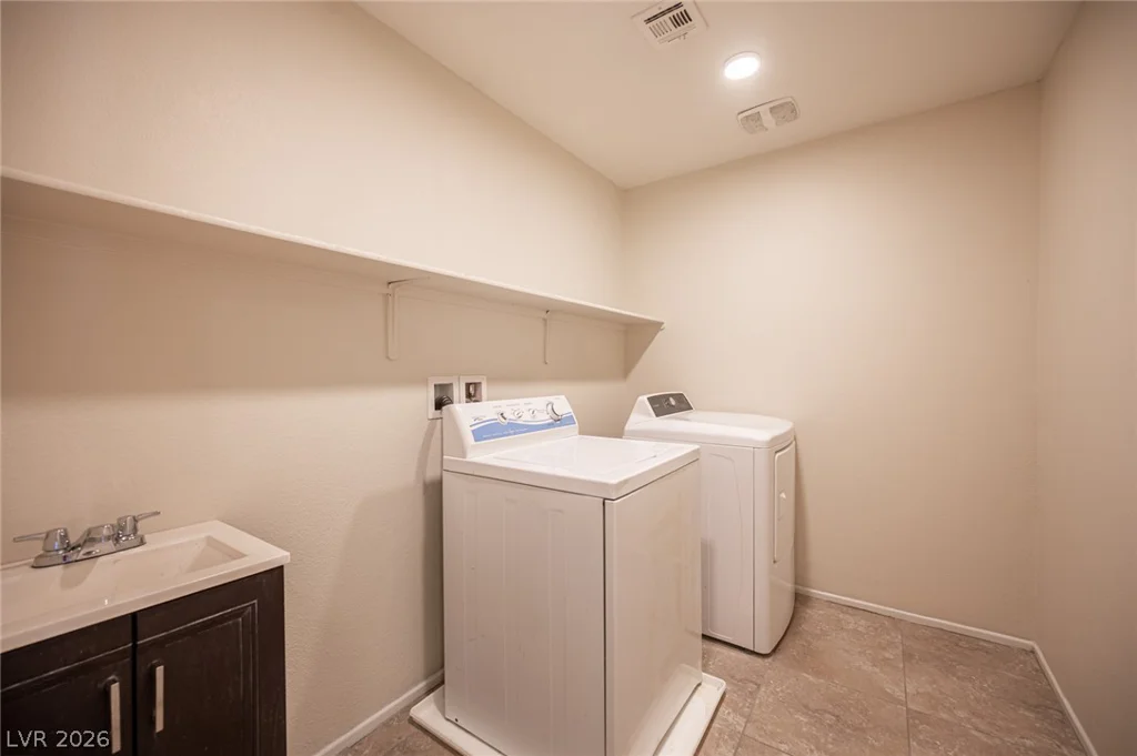 4016 Juanita May, North Las Vegas, NV 89032