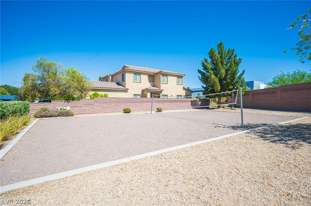4016 Juanita May, North Las Vegas, NV 89032