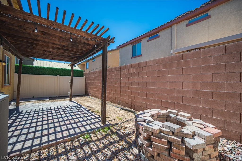 4016 Juanita May, North Las Vegas, NV 89032