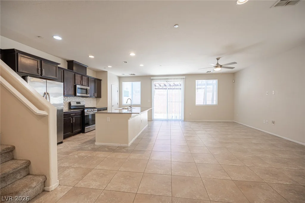 4016 Juanita May, North Las Vegas, NV 89032