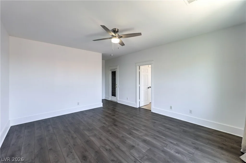 10489 Rusty Railroad, Las Vegas, NV 89135
