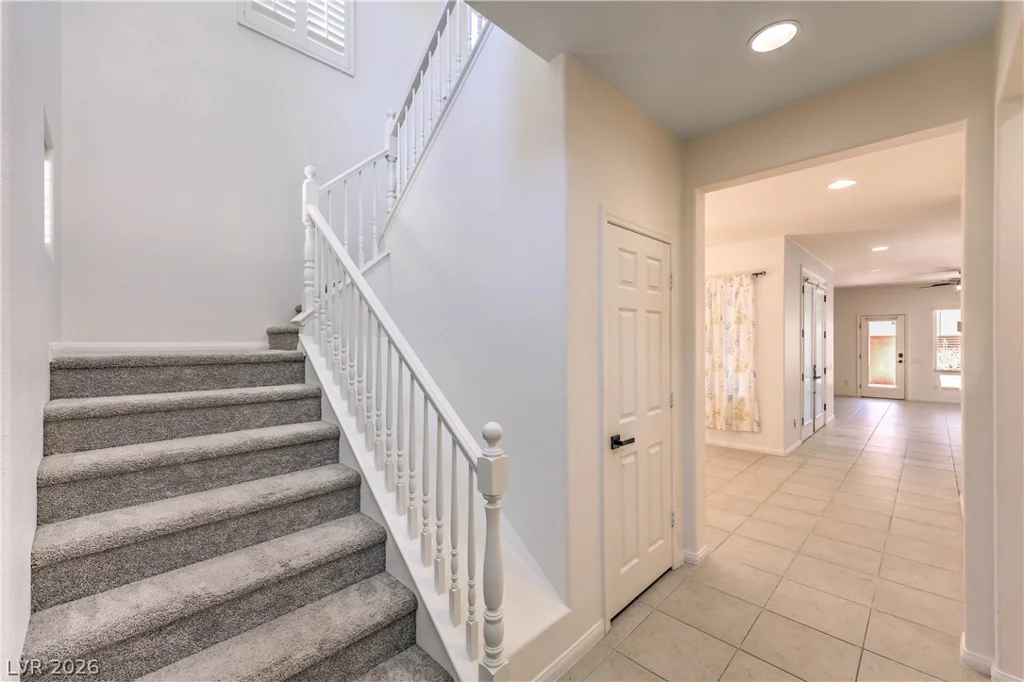 10489 Rusty Railroad, Las Vegas, NV 89135