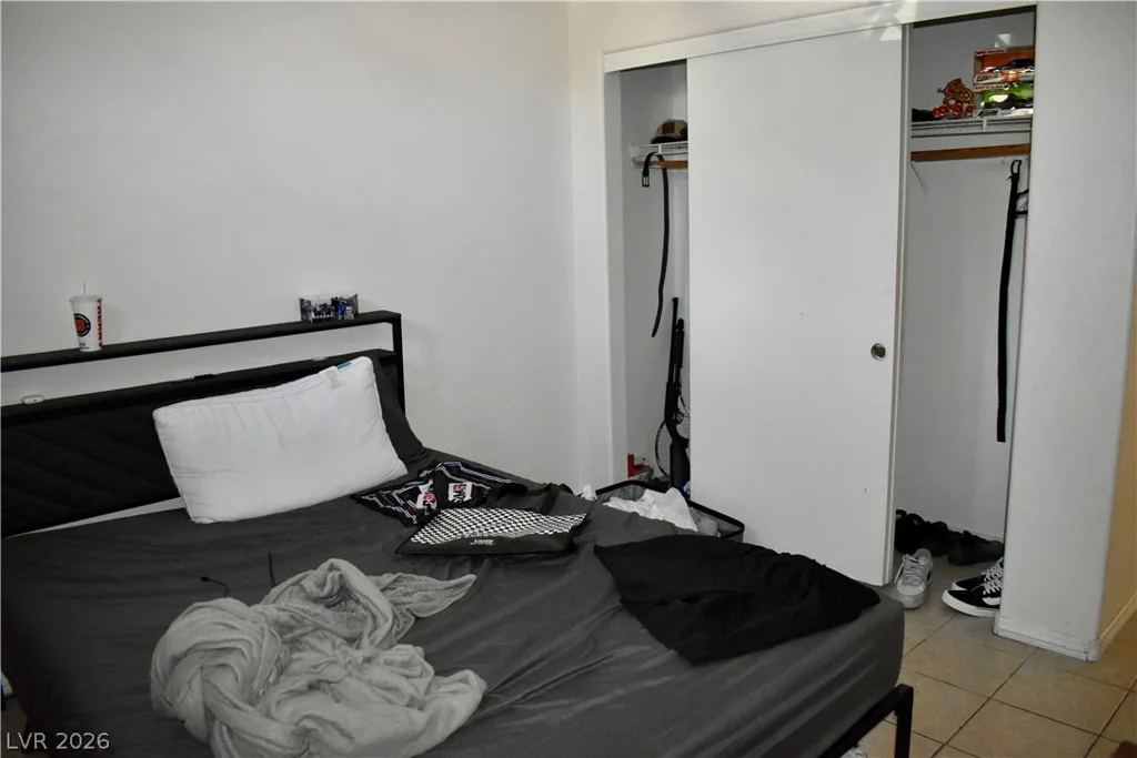 1701 Jernae, Las Vegas, NV 89108