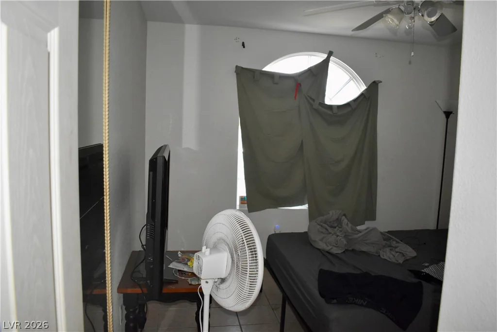 1701 Jernae, Las Vegas, NV 89108