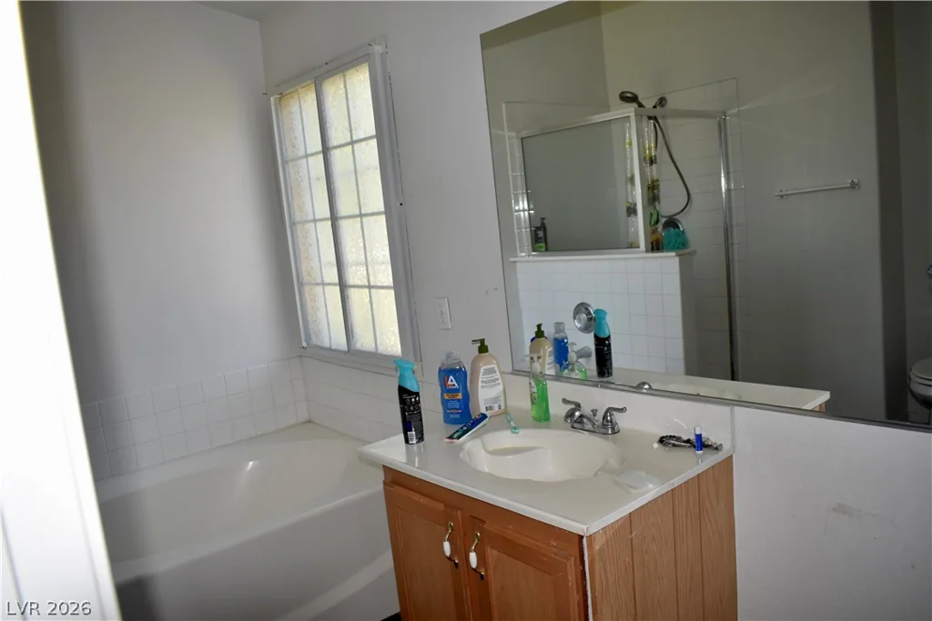 1701 Jernae, Las Vegas, NV 89108