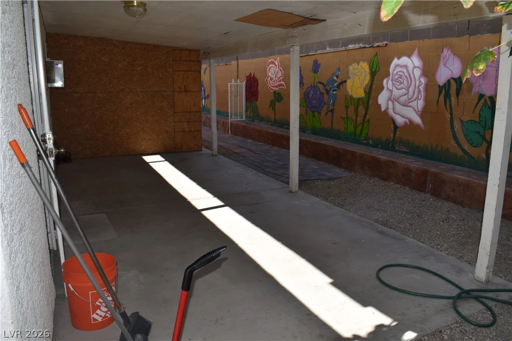 1701 Jernae, Las Vegas, NV 89108
