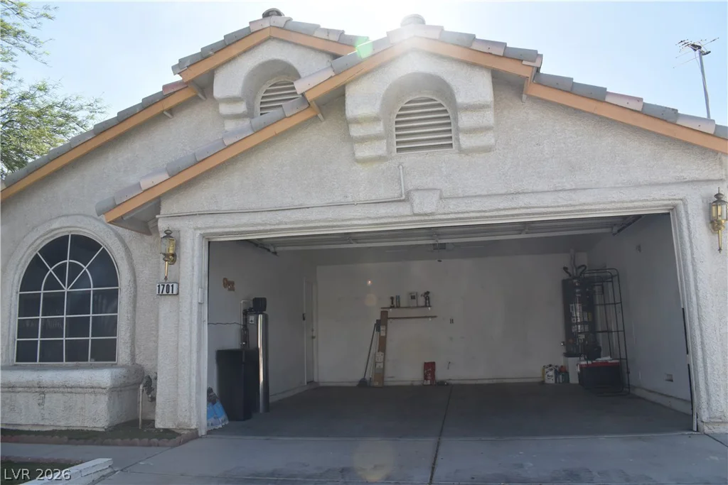 1701 Jernae, Las Vegas, NV 89108