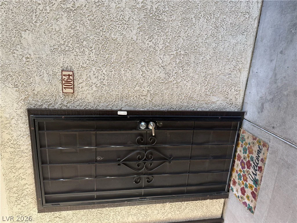 2451 Rainbow, Las Vegas, NV 89108