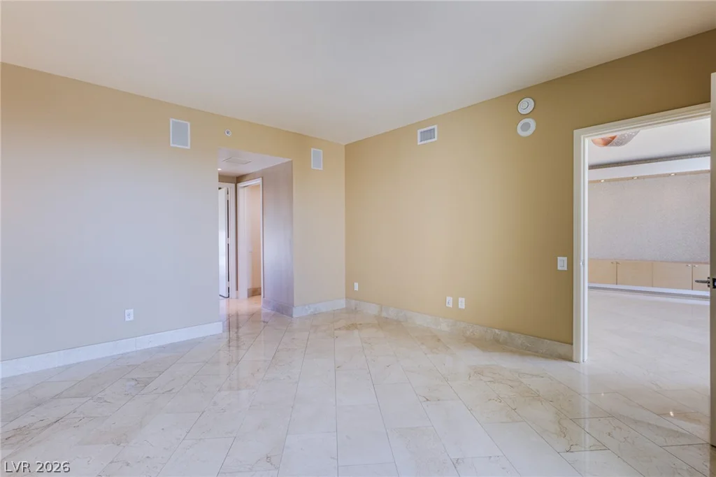 322 Karen, Las Vegas, NV 89109