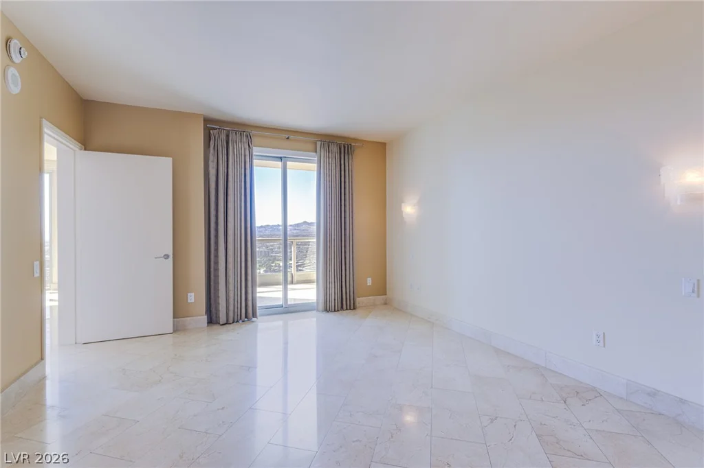 322 Karen, Las Vegas, NV 89109