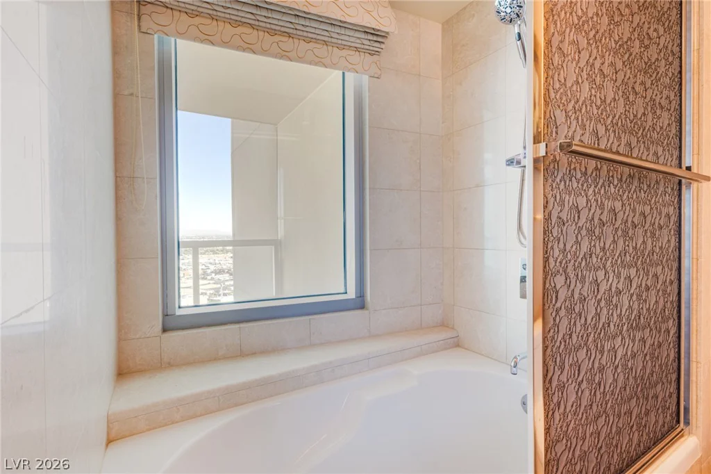 322 Karen, Las Vegas, NV 89109
