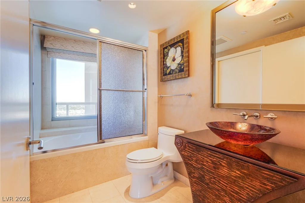 322 Karen, Las Vegas, NV 89109