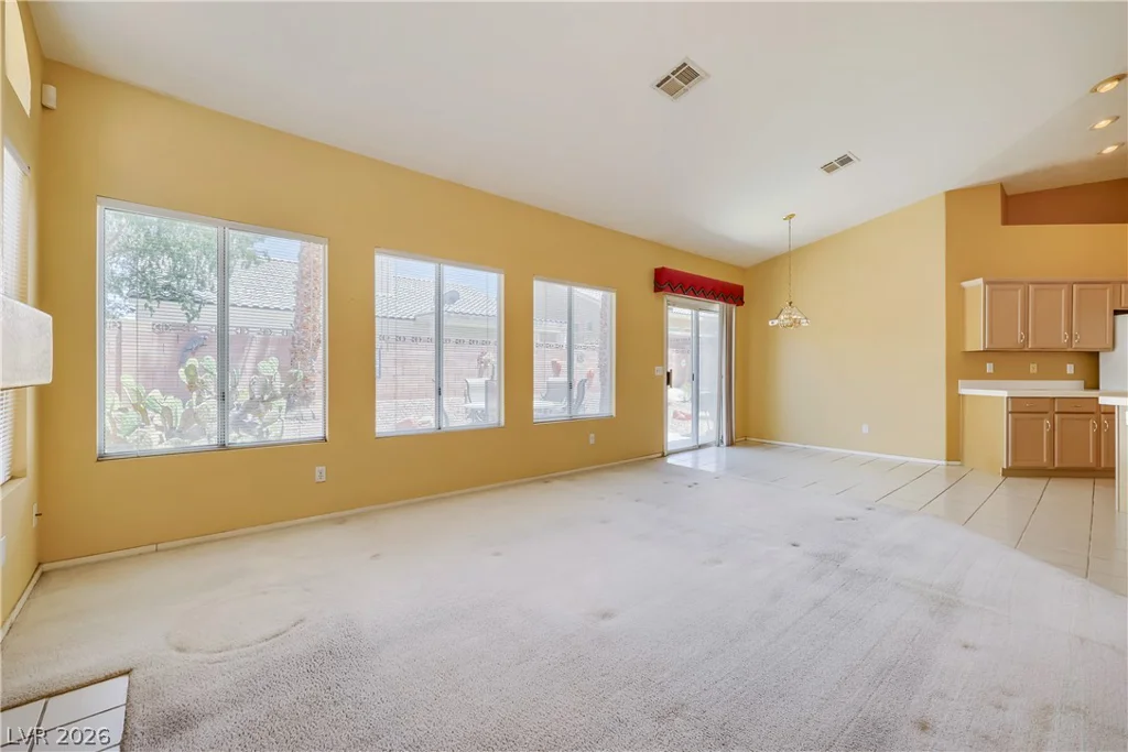7442 Midfield, Las Vegas, NV 89120