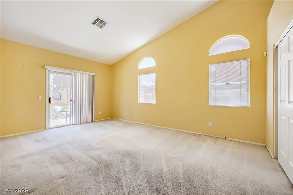 7442 Midfield, Las Vegas, NV 89120