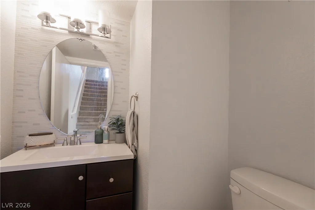 7220 La Cadena, Las Vegas, NV 89179