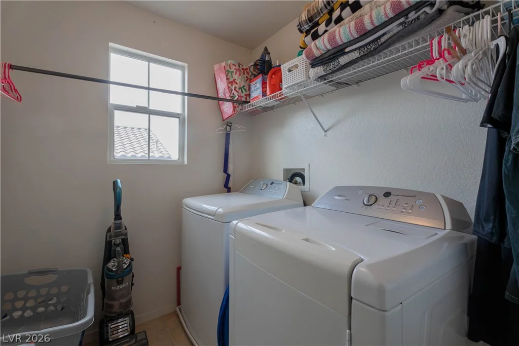 7220 La Cadena, Las Vegas, NV 89179