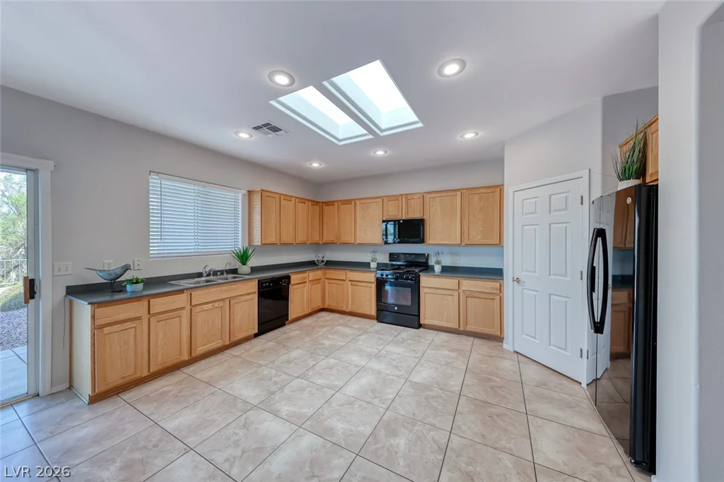 2343 Schaeffer Hills, Henderson, NV 89052