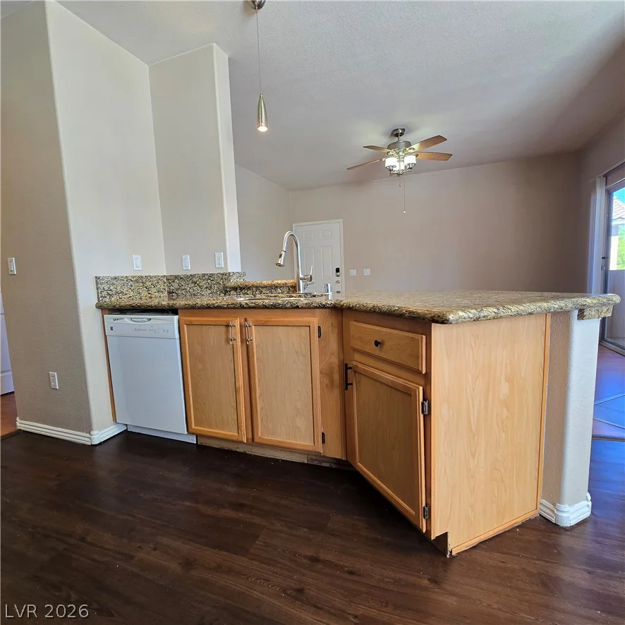 1050 Cactus, Las Vegas, NV 89183