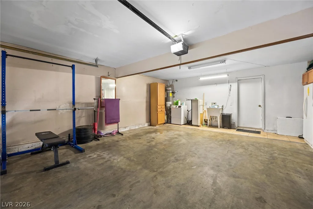 5017 Village, Las Vegas, NV 89142