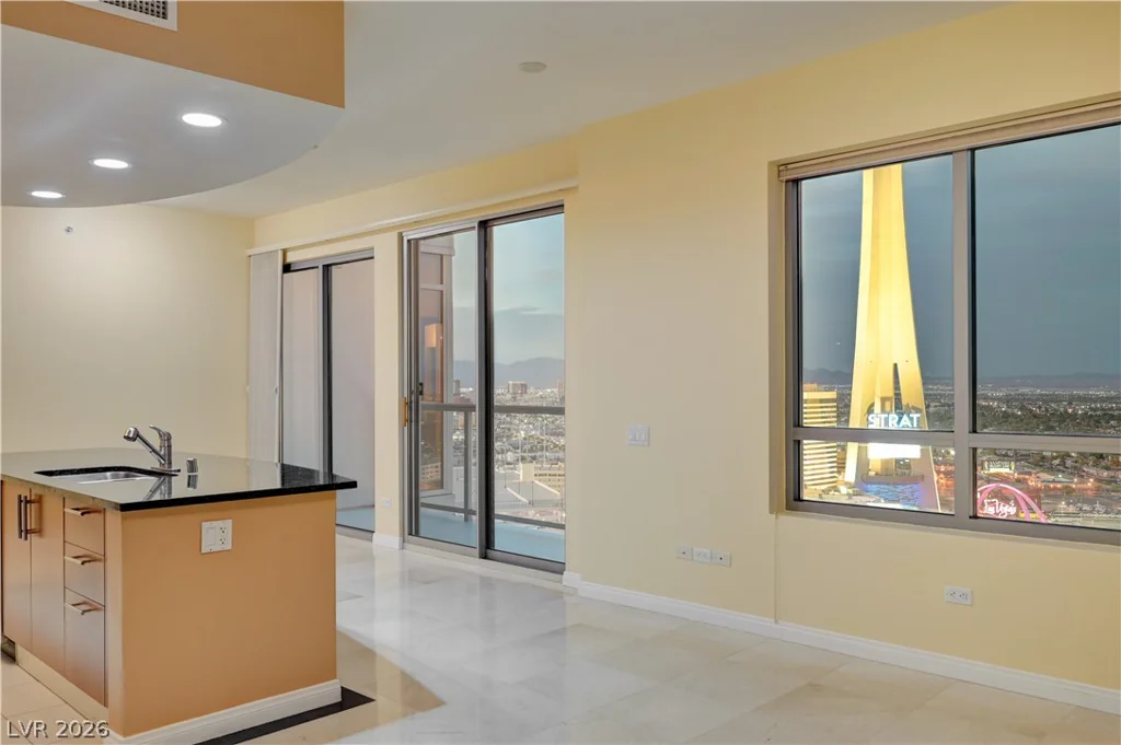 200 Sahara, Las Vegas, NV 89102
