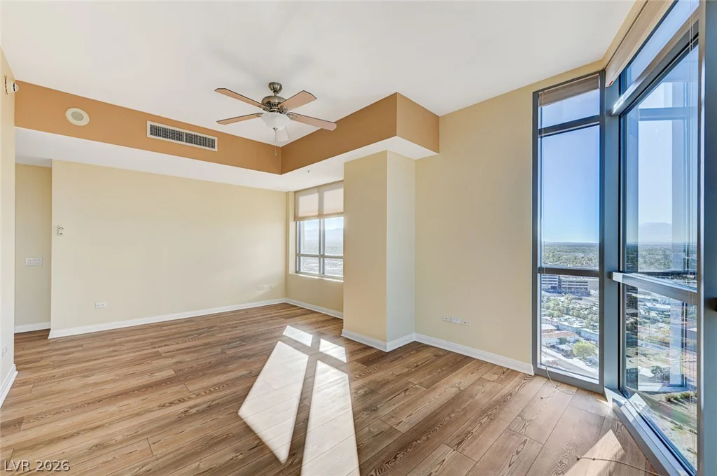 200 Sahara, Las Vegas, NV 89102