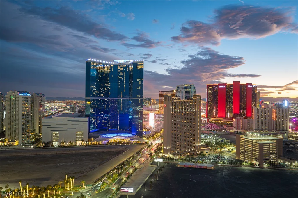 200 Sahara, Las Vegas, NV 89102