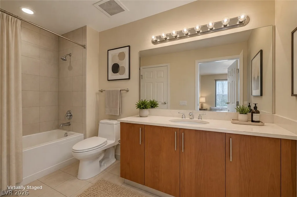 200 Sahara, Las Vegas, NV 89102