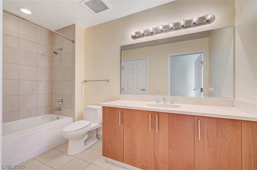 200 Sahara, Las Vegas, NV 89102