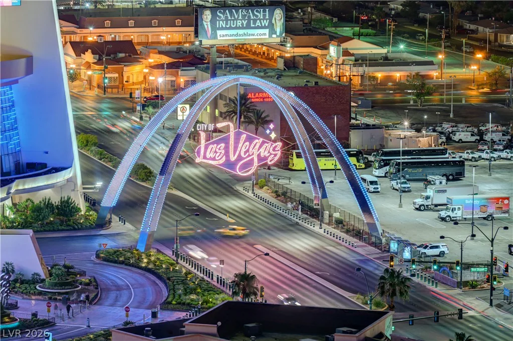 200 Sahara, Las Vegas, NV 89102