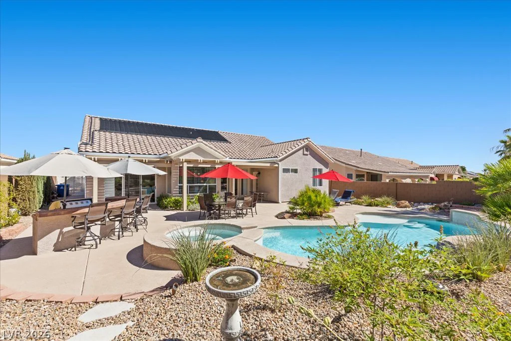 8629 Desert Bird, Las Vegas, NV 89145