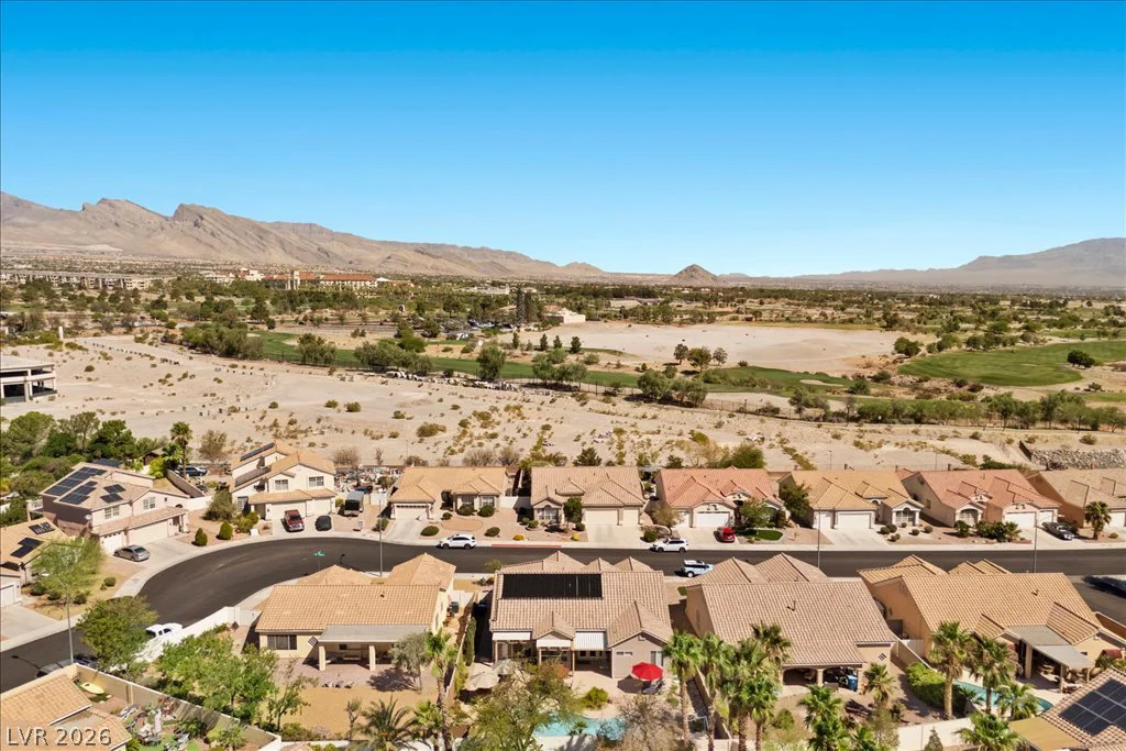 8629 Desert Bird, Las Vegas, NV 89145