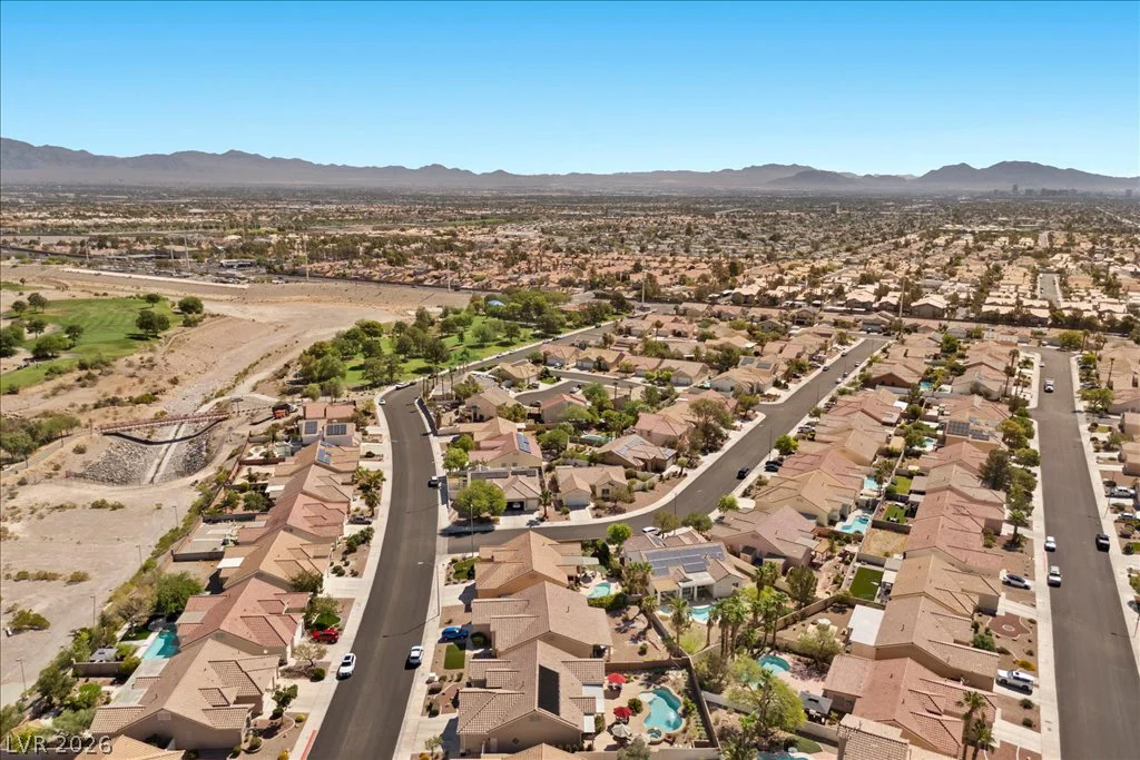 8629 Desert Bird, Las Vegas, NV 89145