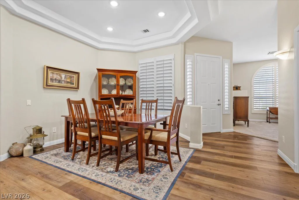 8629 Desert Bird, Las Vegas, NV 89145