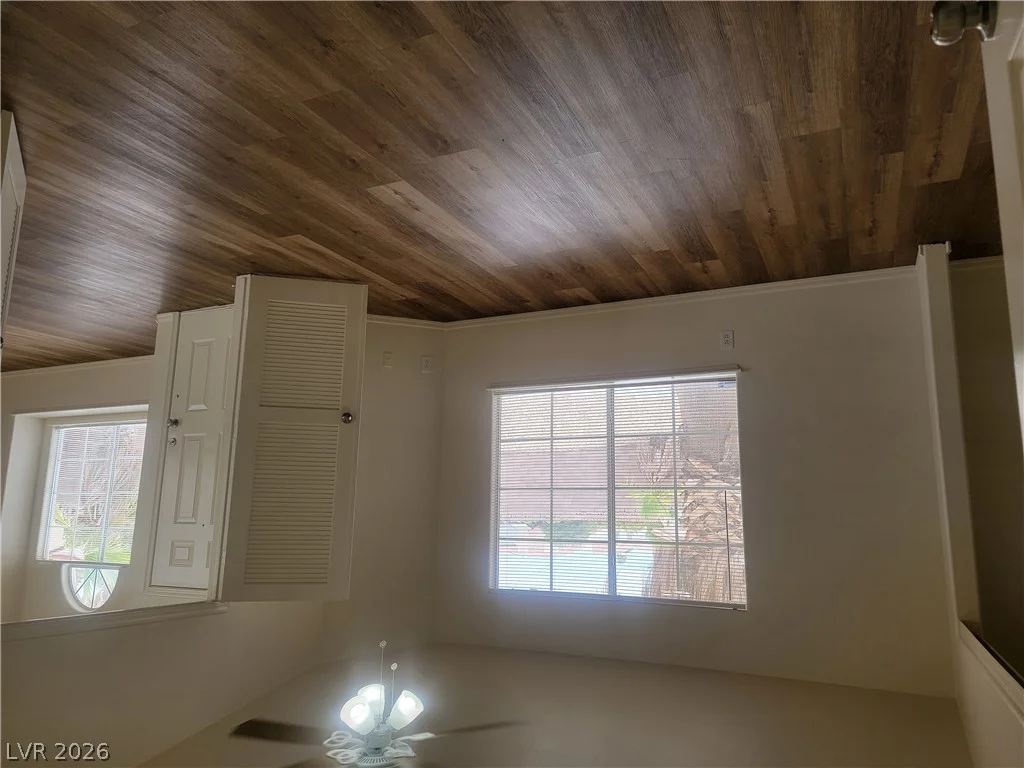7721 Saint Whittier, Las Vegas, NV 89123