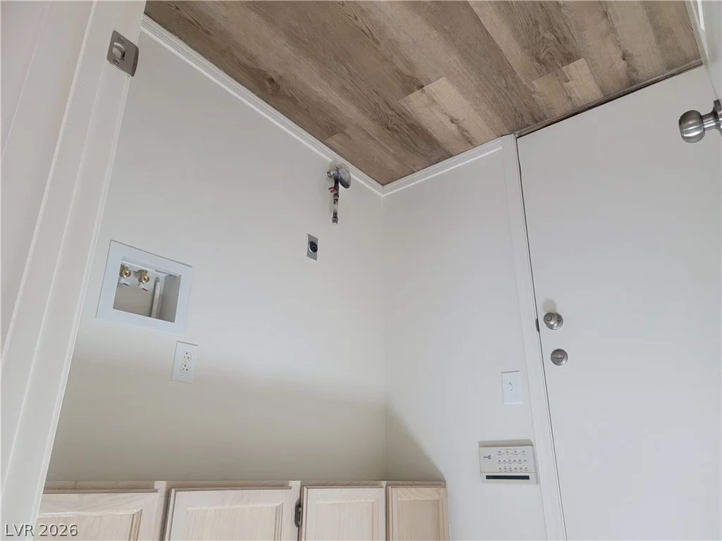 7721 Saint Whittier, Las Vegas, NV 89123
