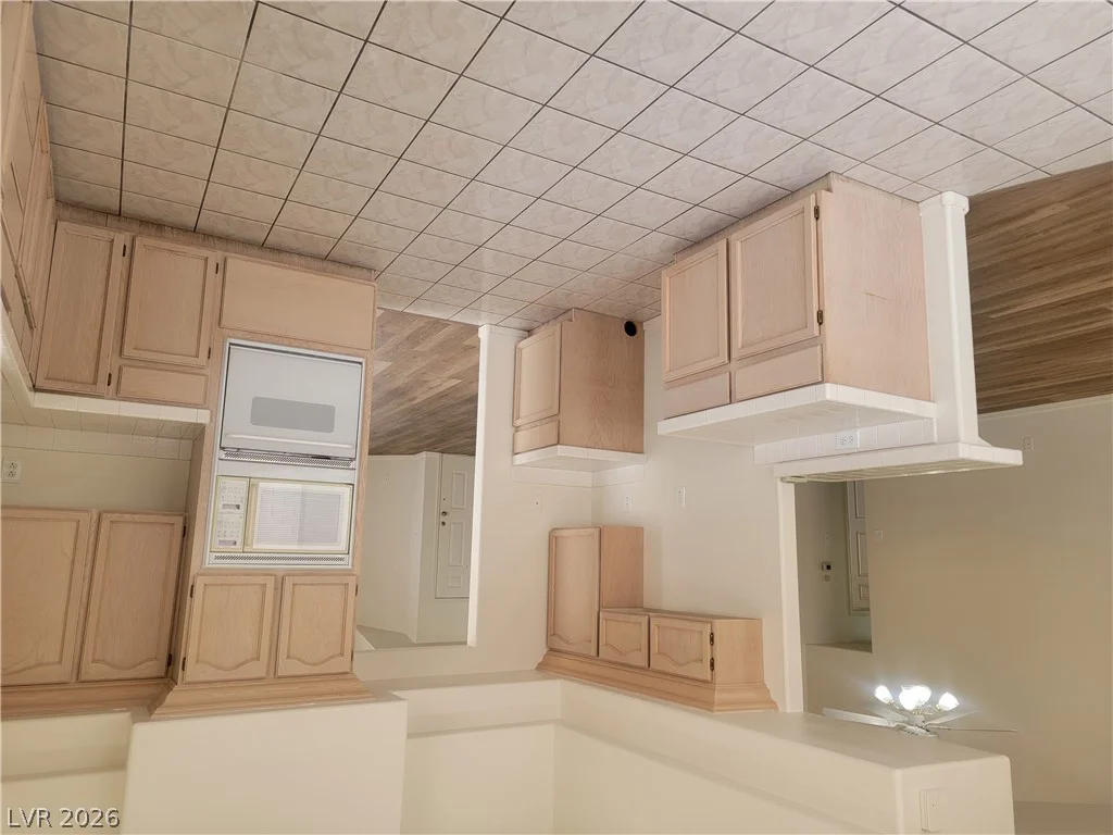 7721 Saint Whittier, Las Vegas, NV 89123