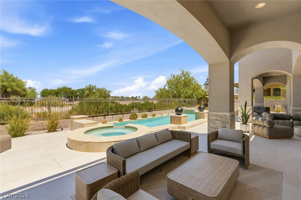9328 Tournament Canyon, Las Vegas, NV 89144