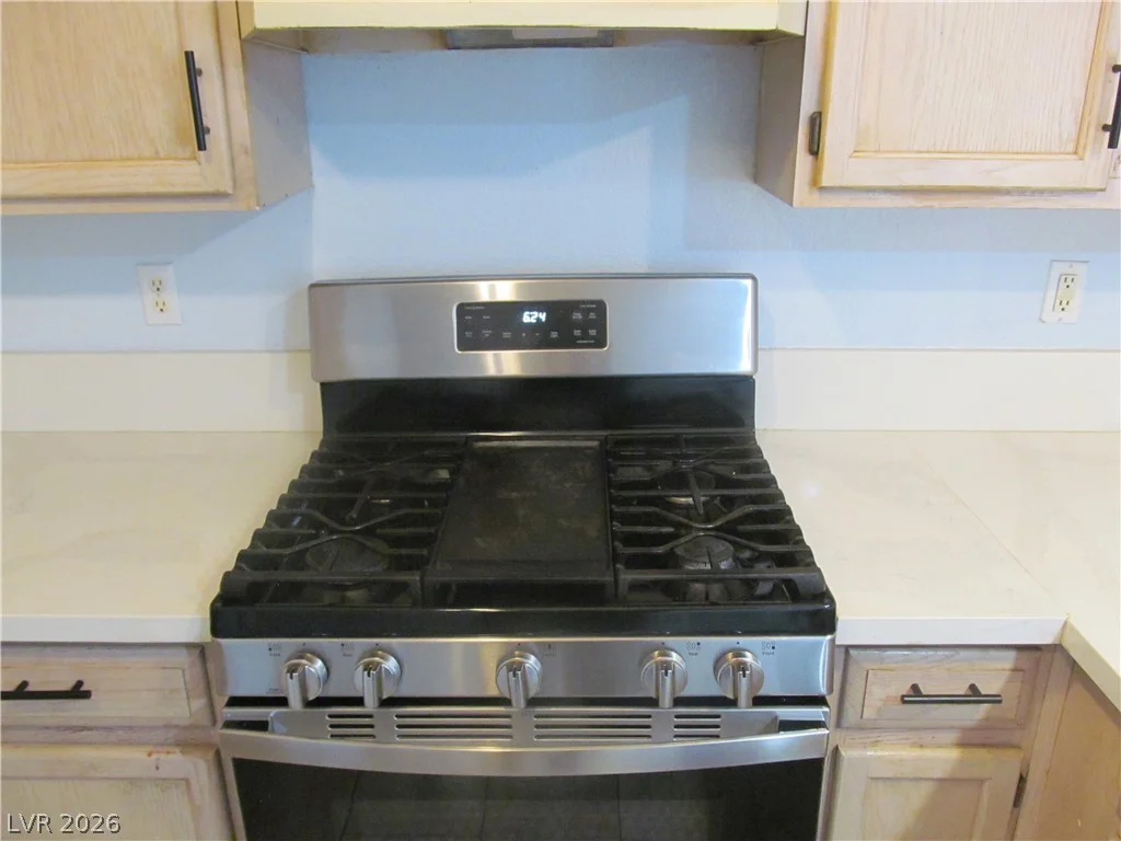 7950 Flamingo, Las Vegas, NV 89147