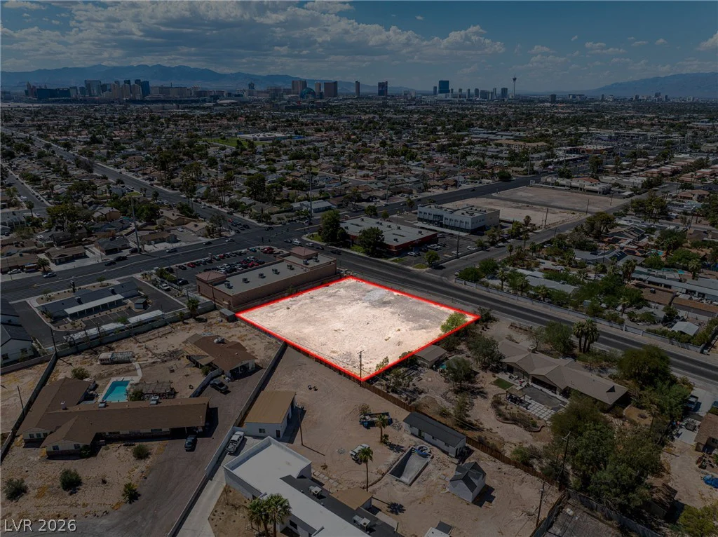 2455 Hacienda, Las Vegas, NV 89120