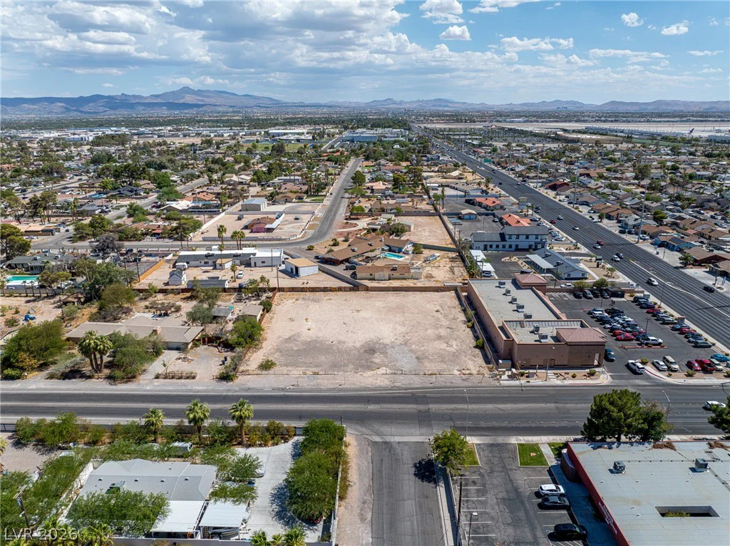2455 Hacienda, Las Vegas, NV 89120