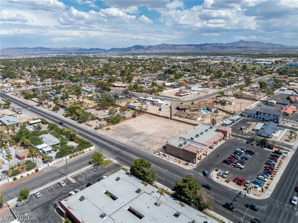 2455 Hacienda, Las Vegas, NV 89120