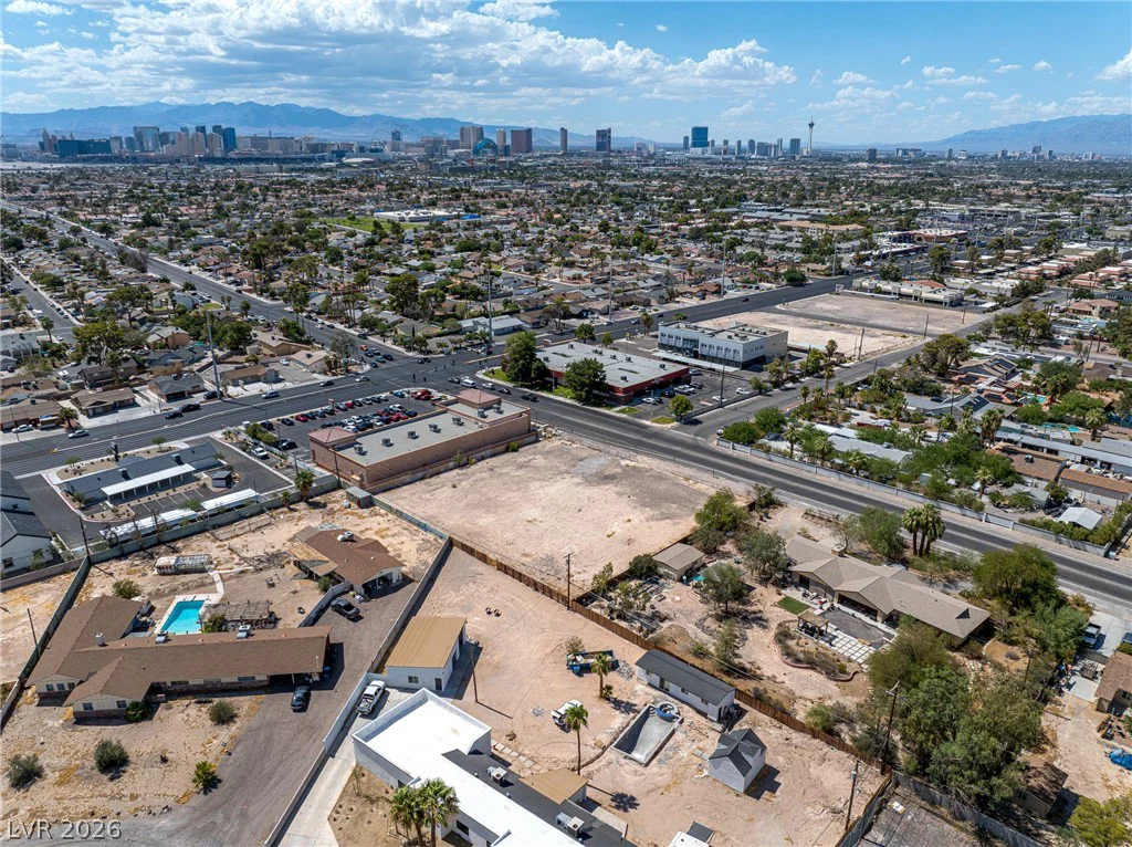2455 Hacienda, Las Vegas, NV 89120