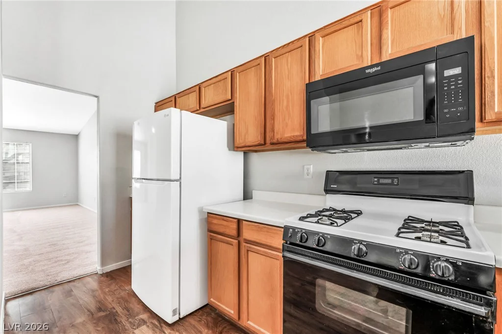 6141 Bedrock, North Las Vegas, NV 89031