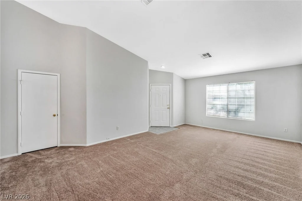 6141 Bedrock, North Las Vegas, NV 89031
