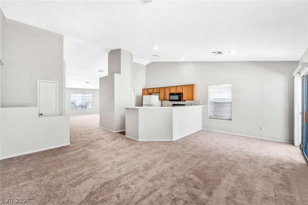 6141 Bedrock, North Las Vegas, NV 89031