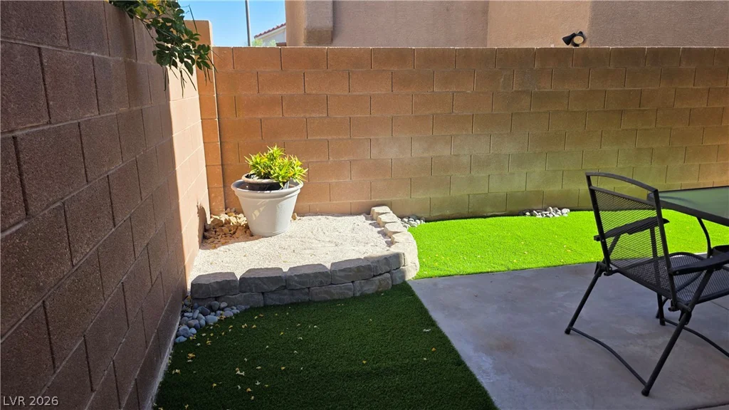 616 Port Talbot, Las Vegas, NV 89178