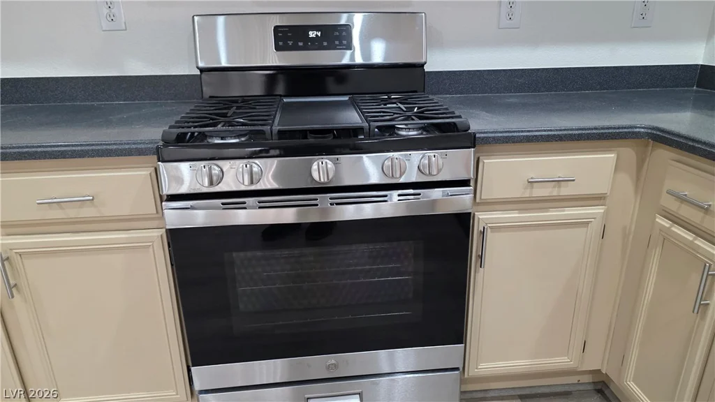 616 Port Talbot, Las Vegas, NV 89178